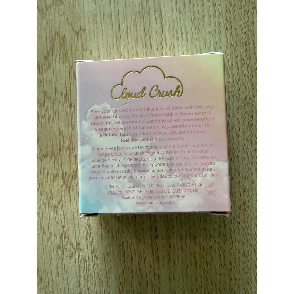 $32 New Too Faced Cloud Crush Blurring Blush - Head In The Clouds - Picture 4 of 8